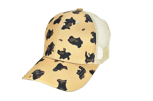 COW-004COW PRINTED TRUCKER KHAKI